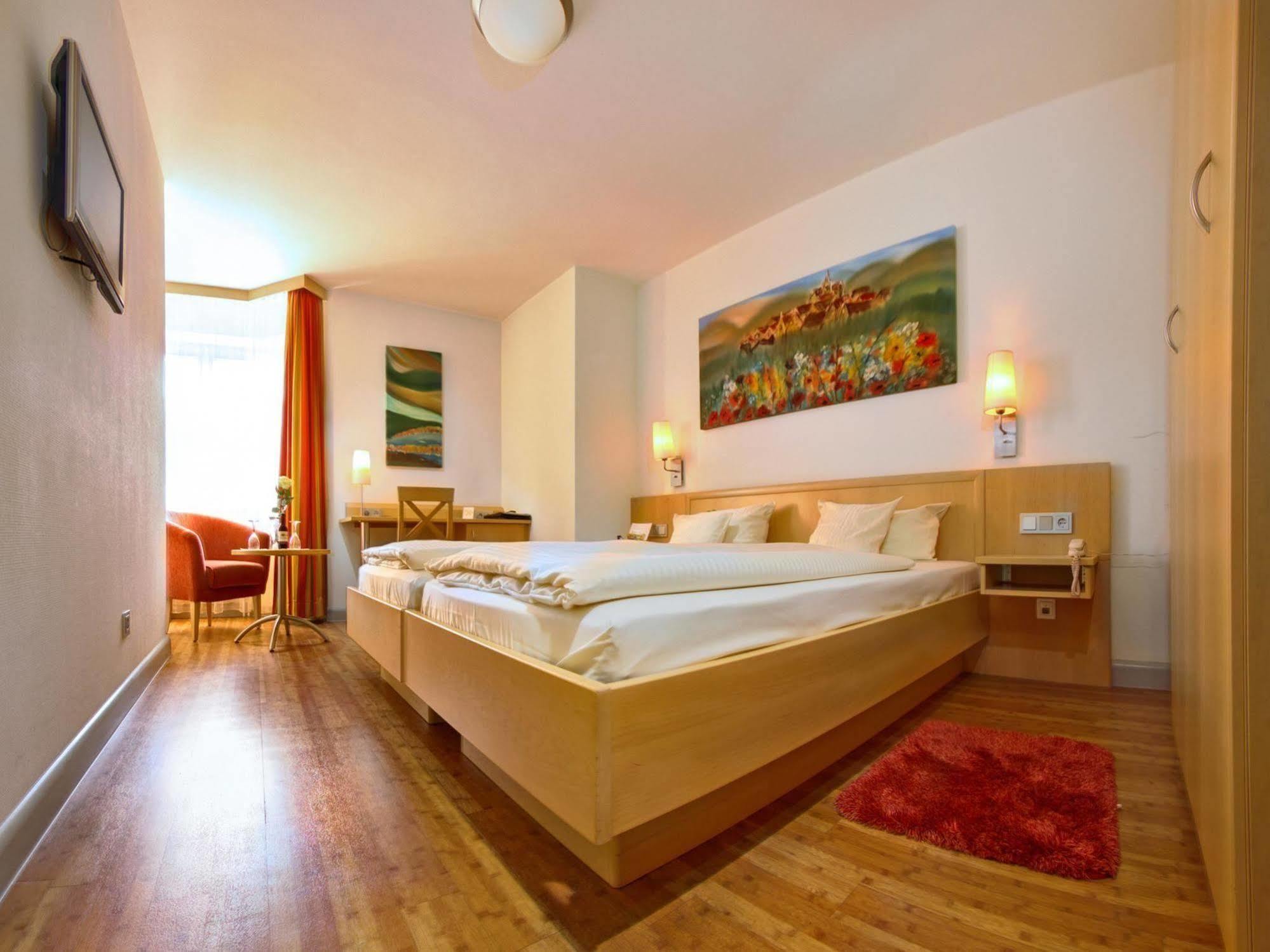 Hotel Gasthof Zum Ochsen Ehingen  Extérieur photo